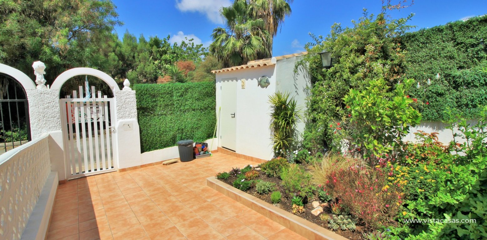 Townhouse for sale in Sal y Mar 2 Playa Flamenca garden