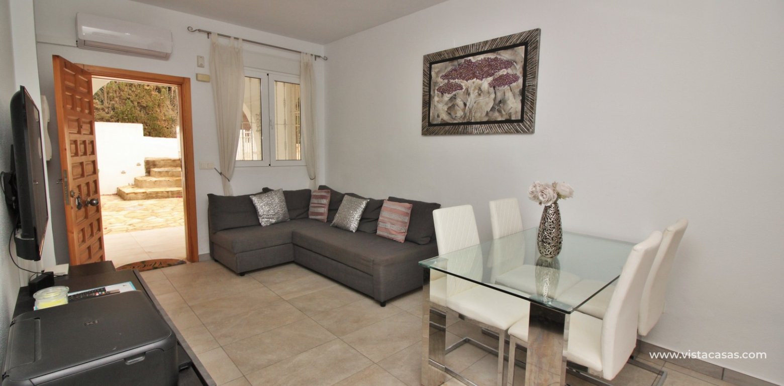 Renovated ground floor apartment for sale Villamartin Panorama Golf lounge diner