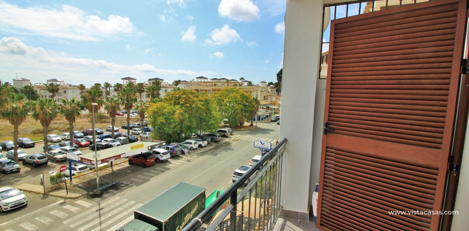 Renovated apartment for sale Villamartin Plaza balcony 2