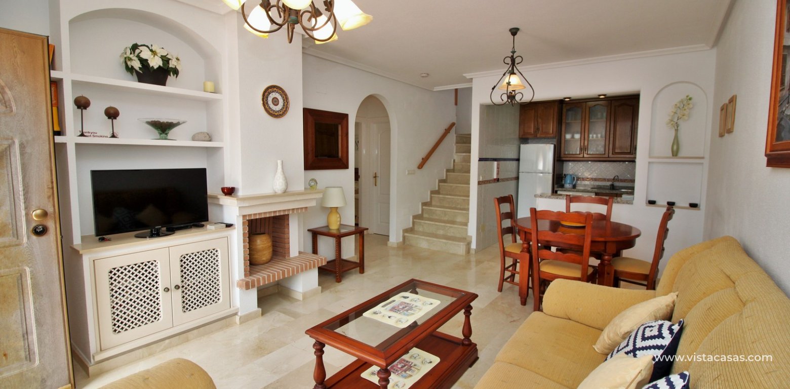 South facing townhouse for sale in Oporto Golf Pau 8 Villamartin lounge 2