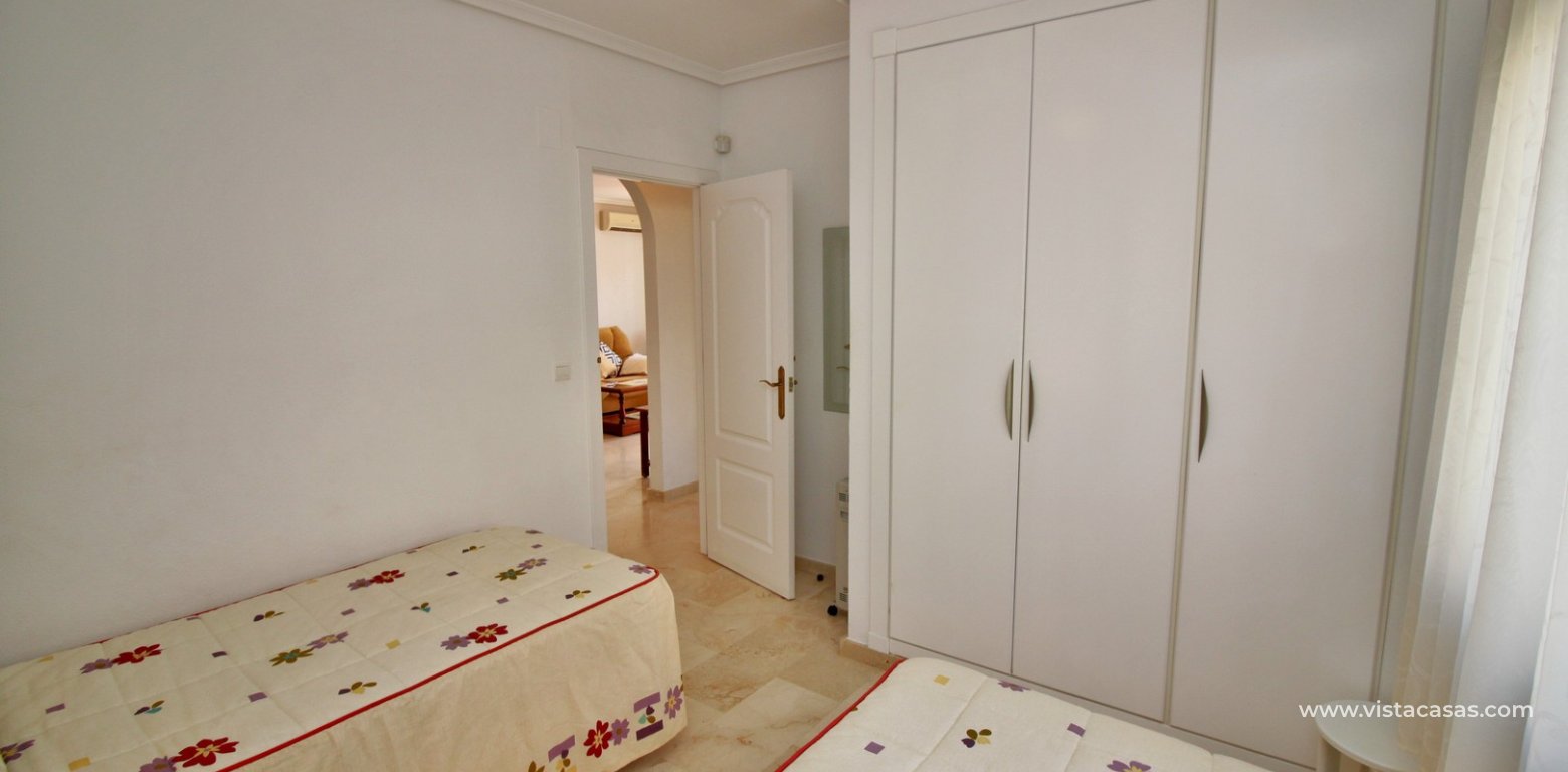 South facing townhouse for sale in Oporto Golf Pau 8 Villamartin double bedroom fitted wardrobes