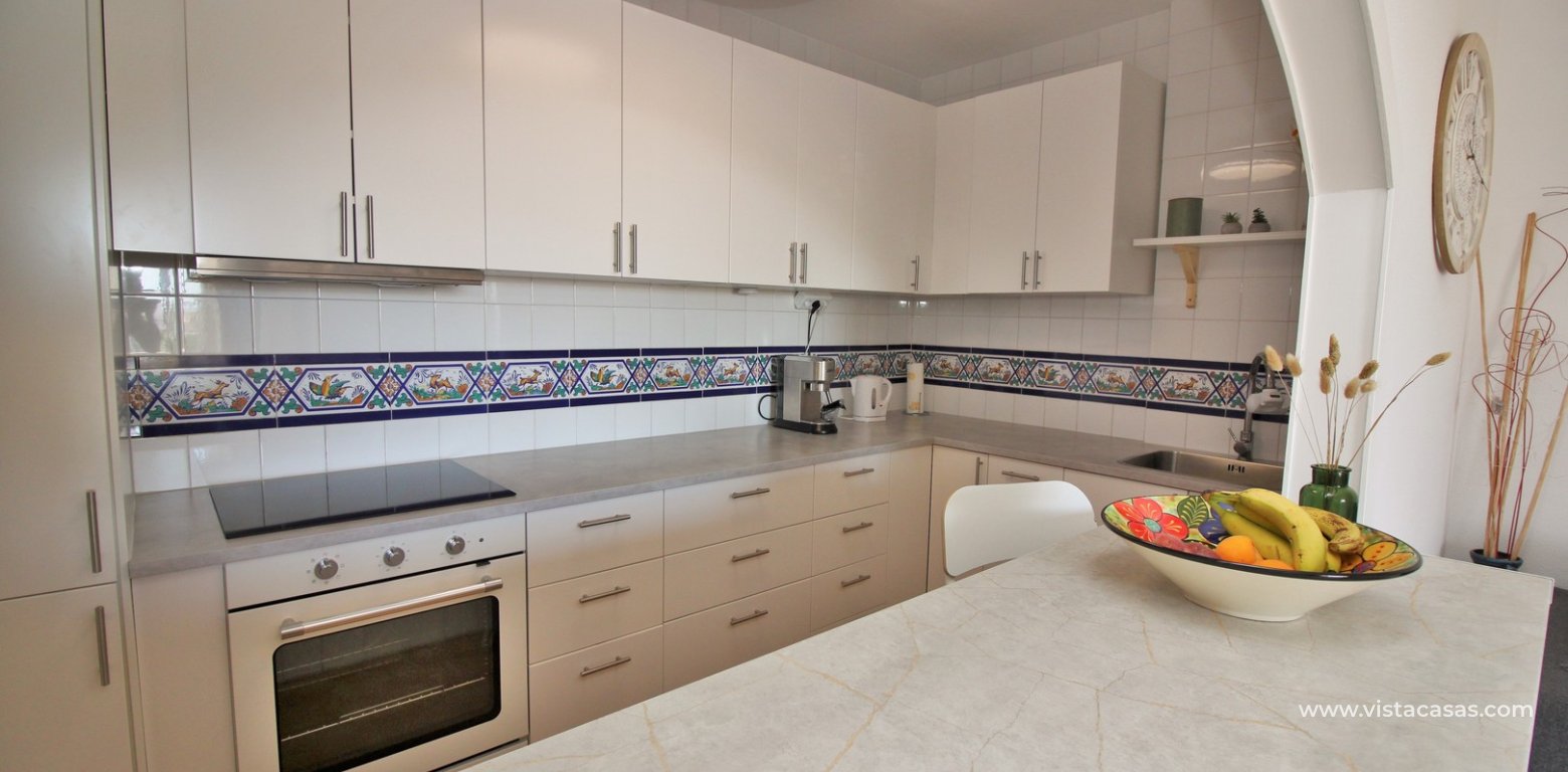 Penthouse apartment for sale Villamartin Plaza kitchen