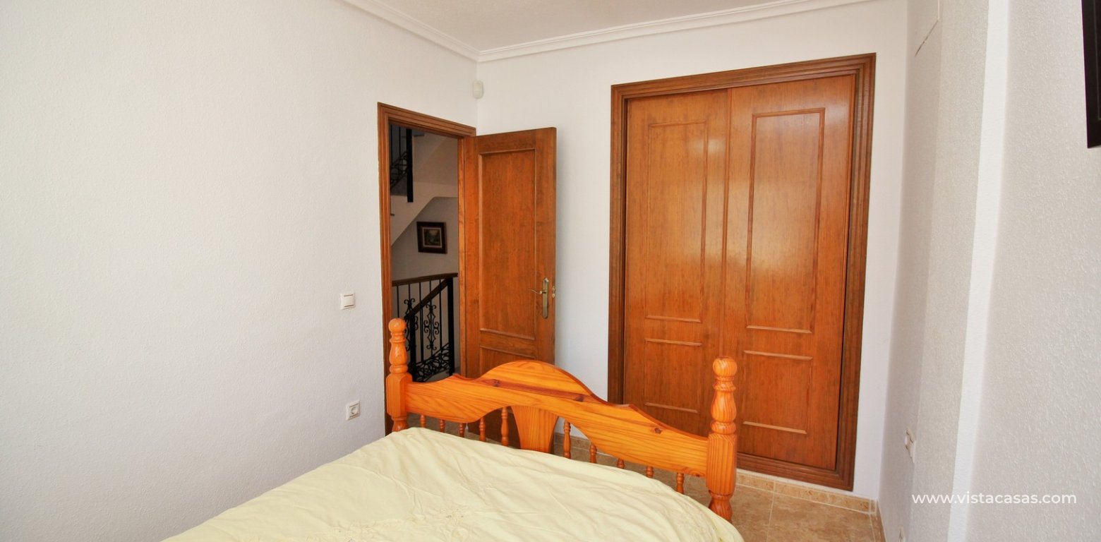 South facing 3 bedroom townhouse for sale Entregolf Villamartin master bedroom fitted wardrobes