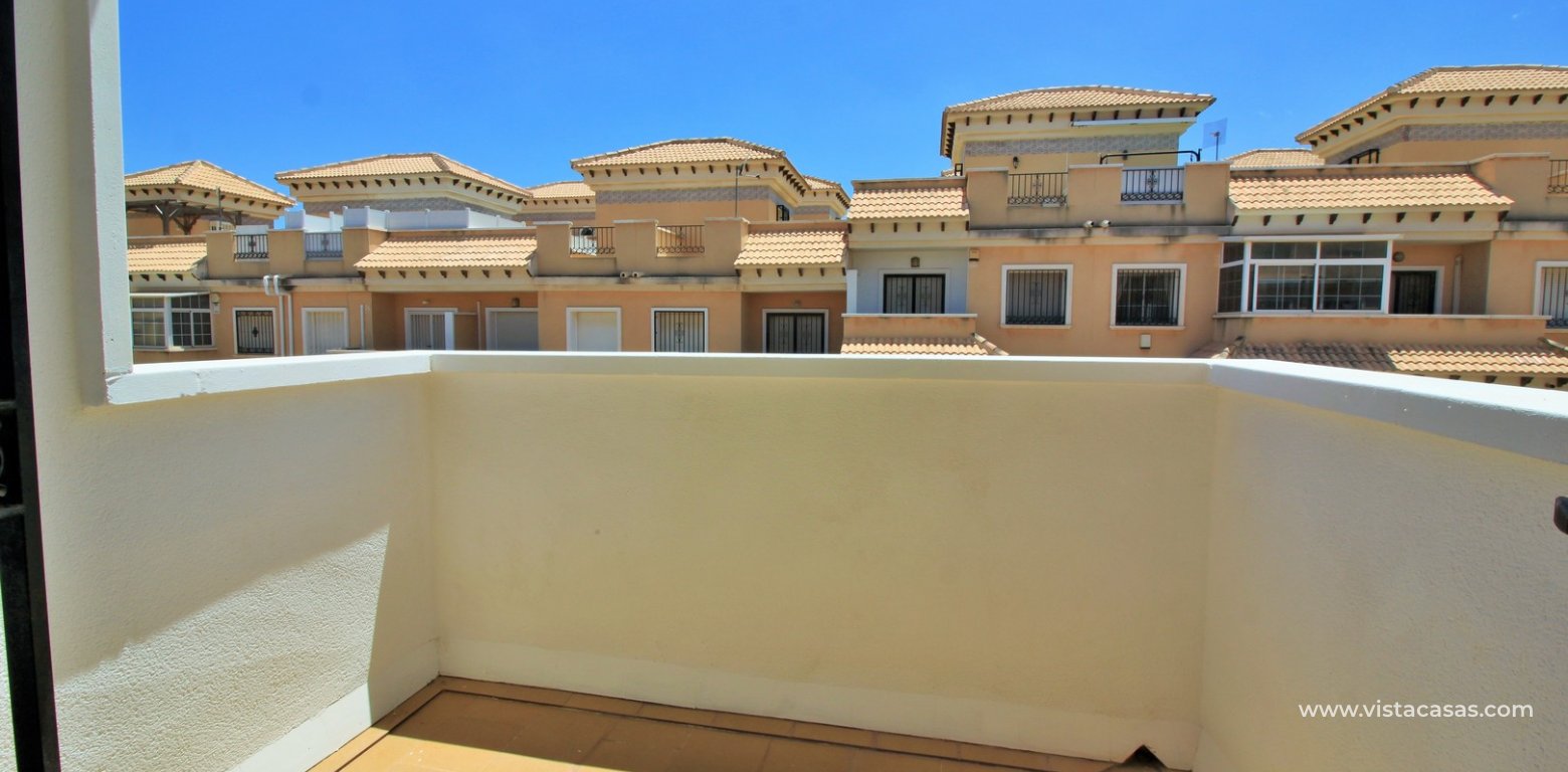 South facing 3 bedroom townhouse for sale Entregolf Villamartin South facing balcony