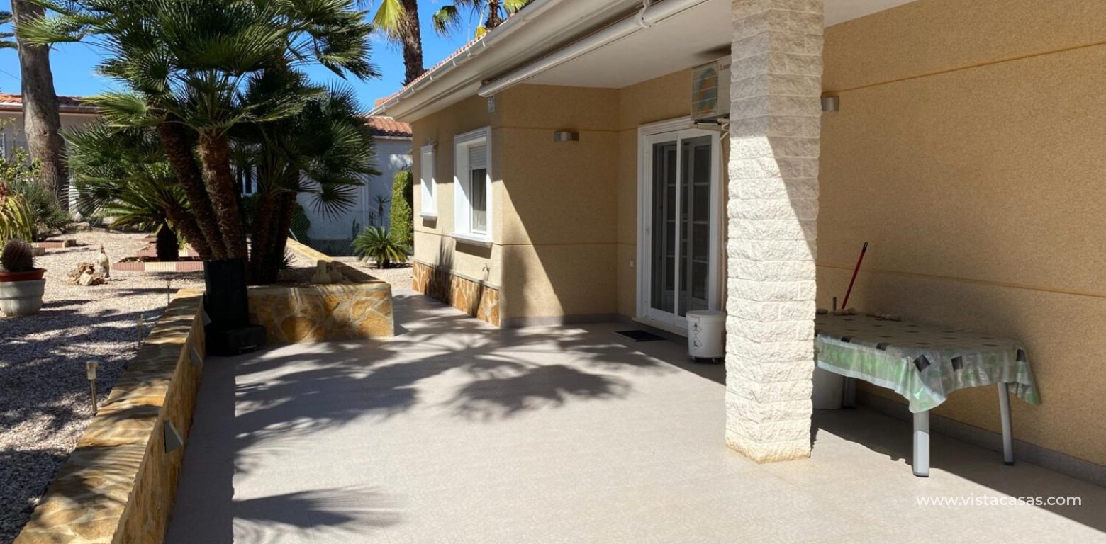 Resale - Villa - Villamartin