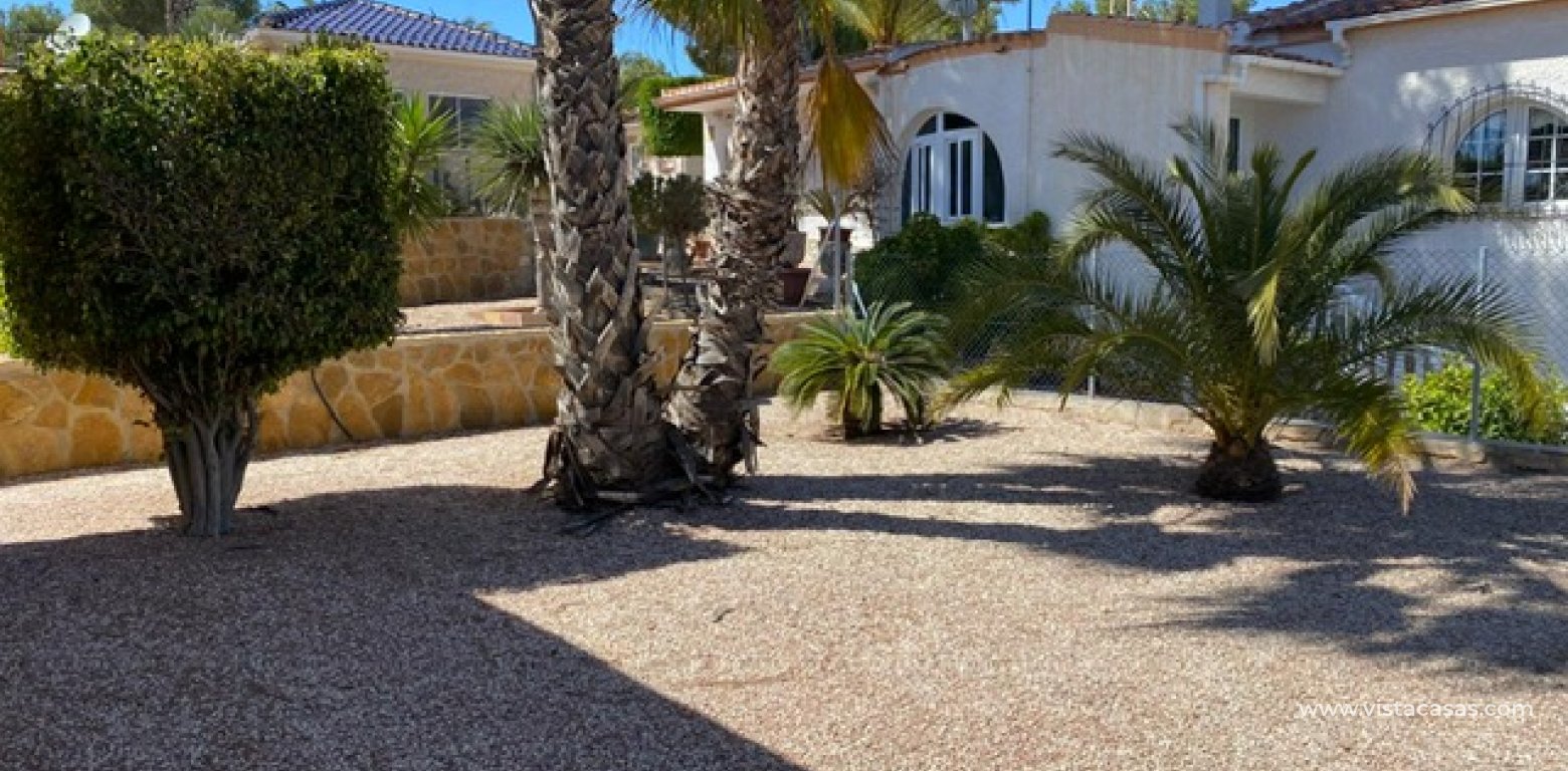 Resale - Villa - Villamartin