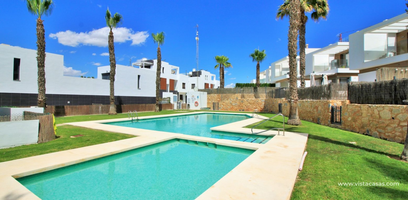 Detached villa with pool for sale Villamartin Paradise communal pool