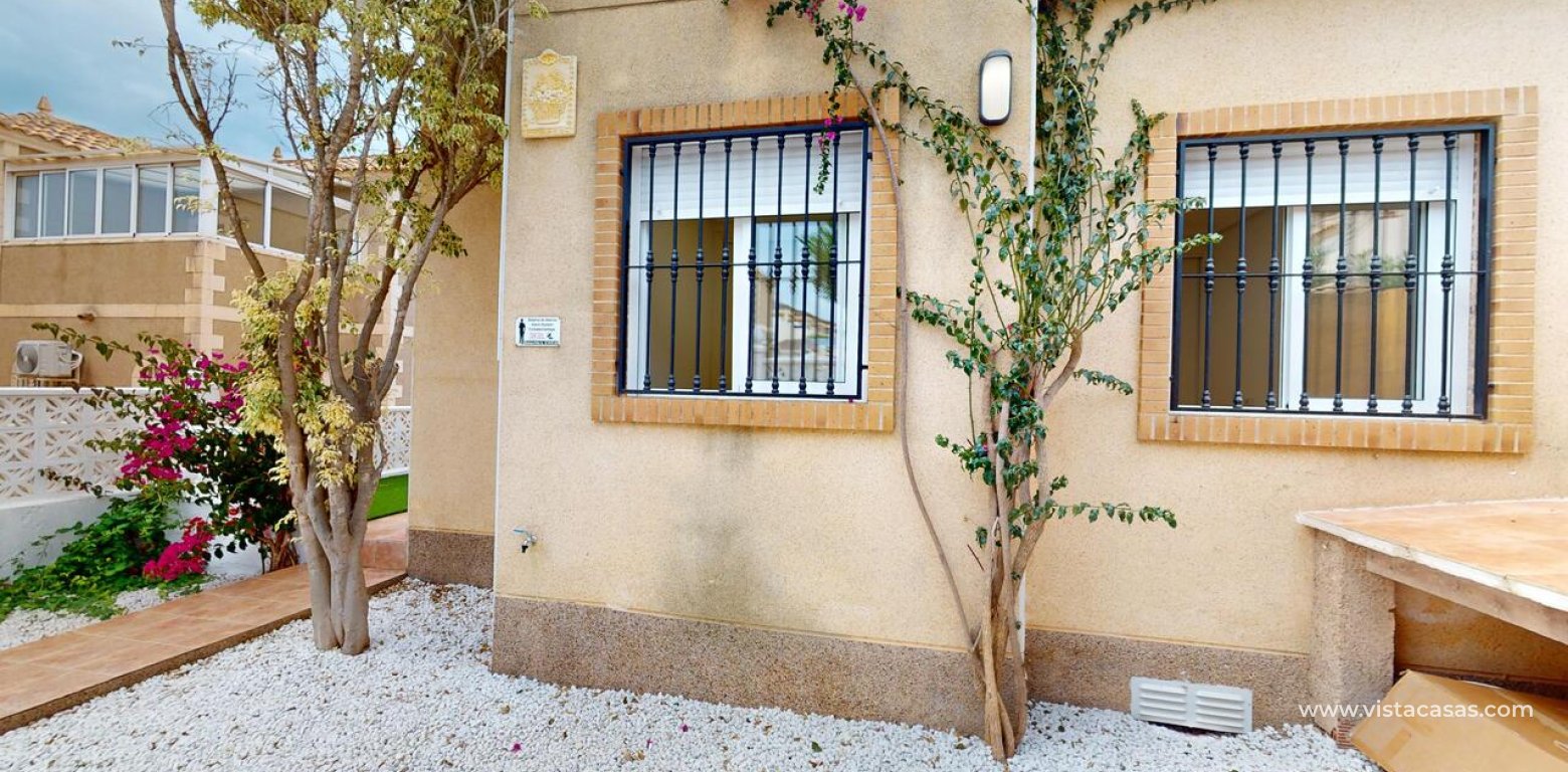 Resale - Townhouse - Villamartin