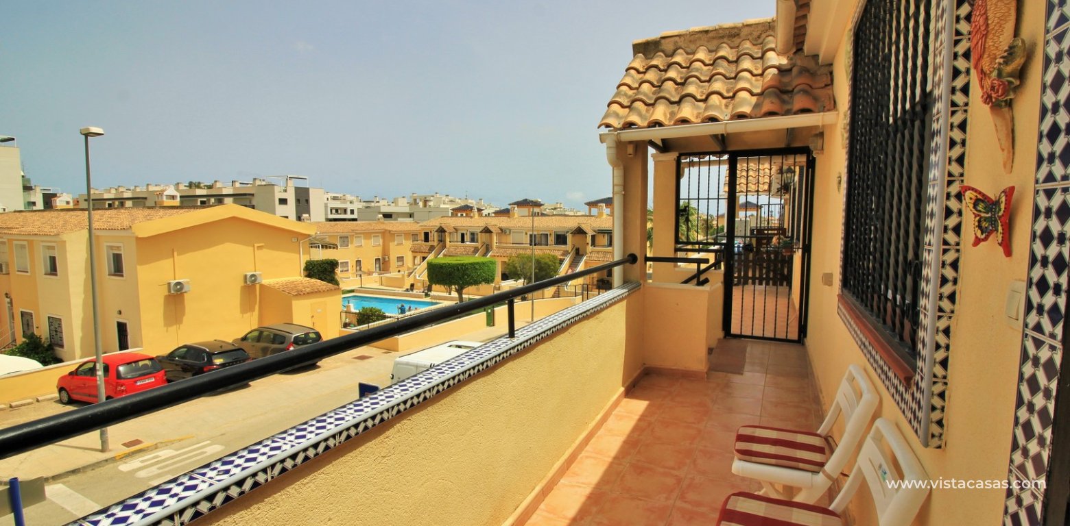 Apartment for sale in Lomas del Golf Villamartin balcony pool view