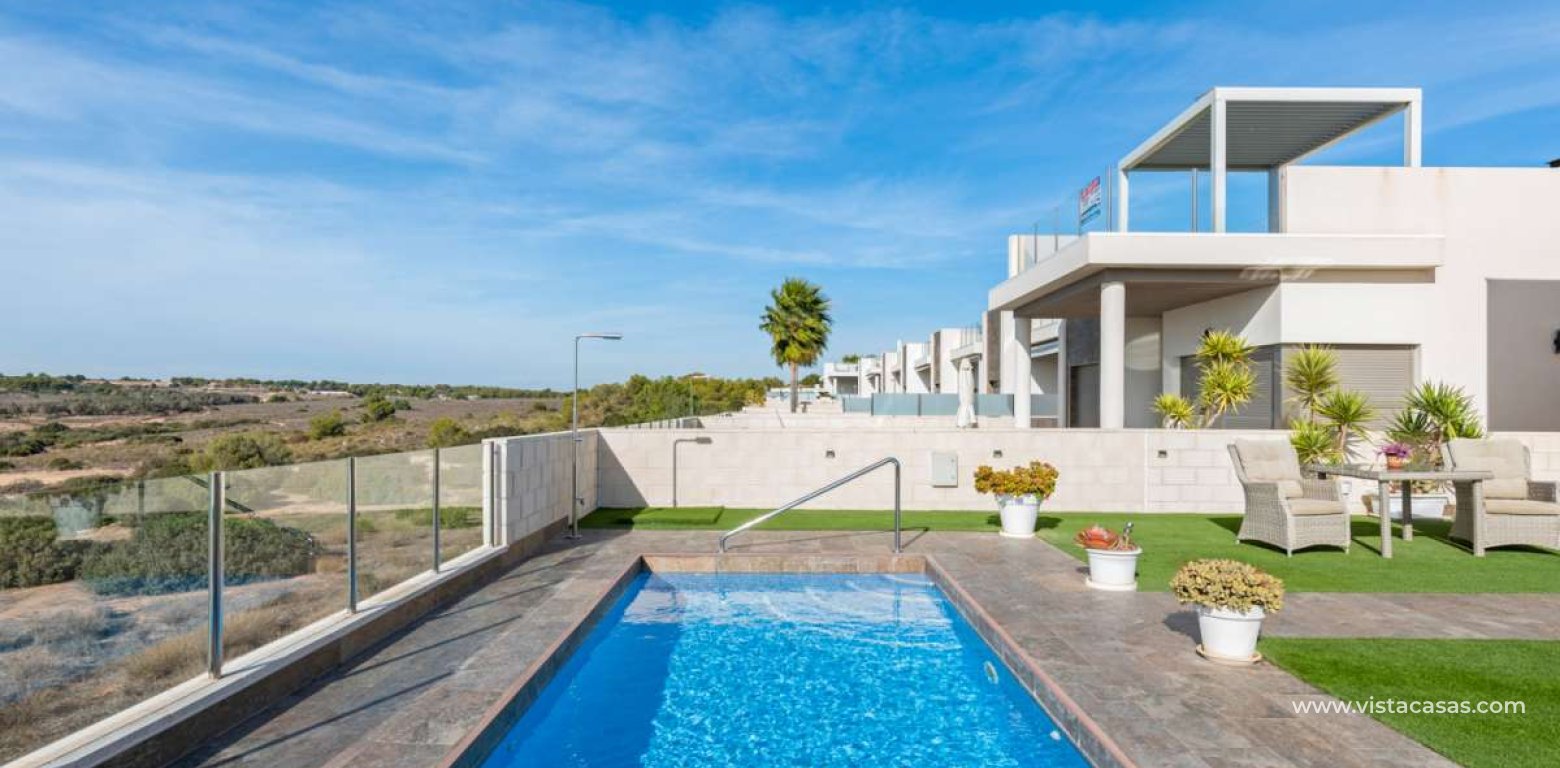 Sale - Villa - Villamartin