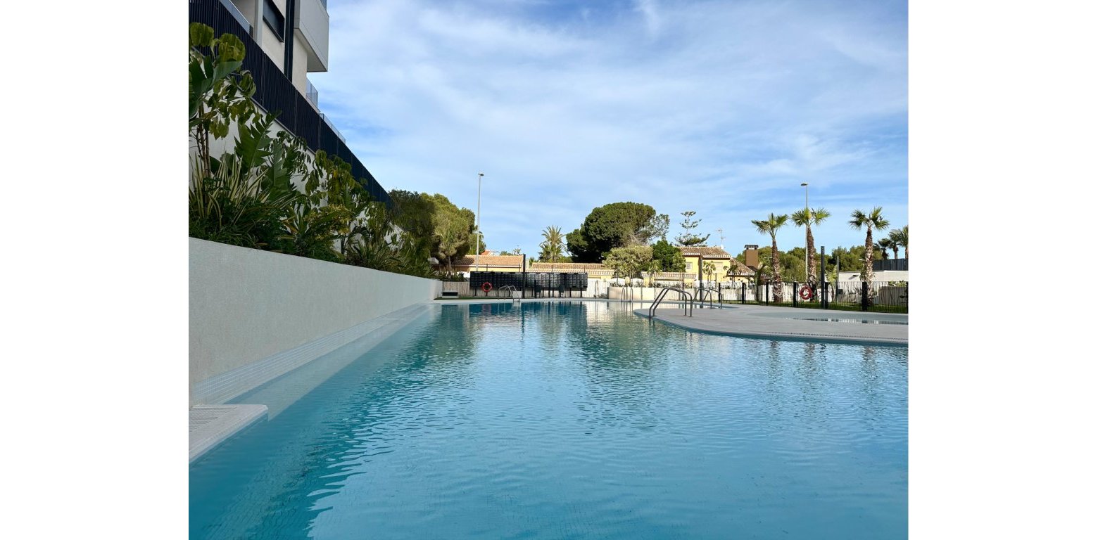 Resale - Apartment - Campoamor