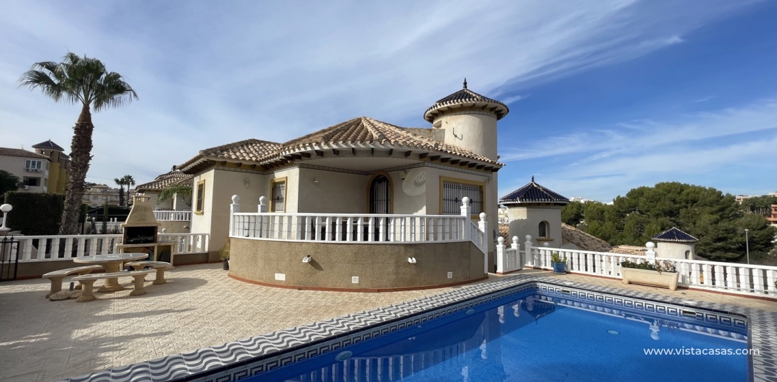 Sale - Villa - Villamartin