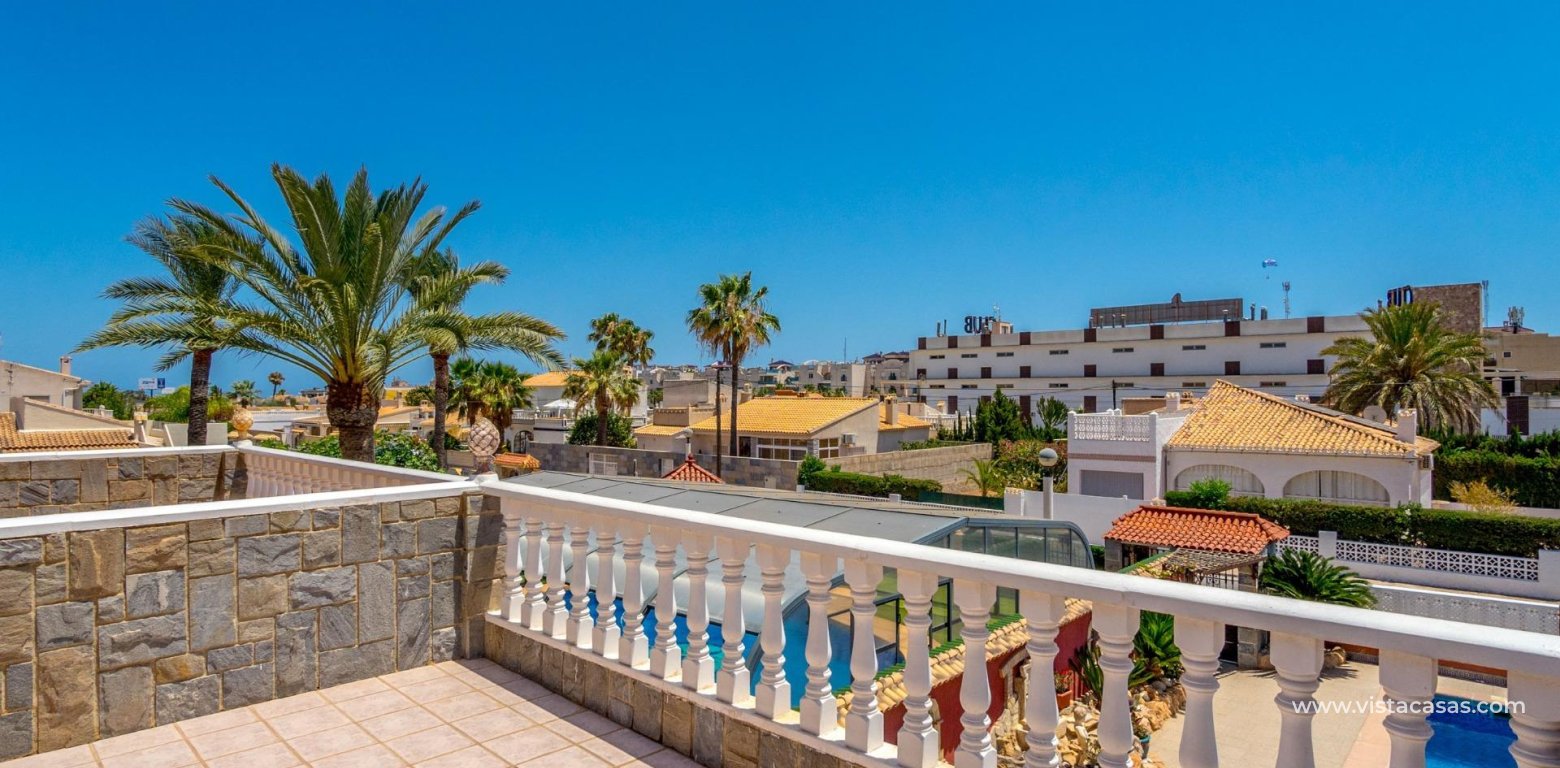 Resale - Villa - Cabo Roig