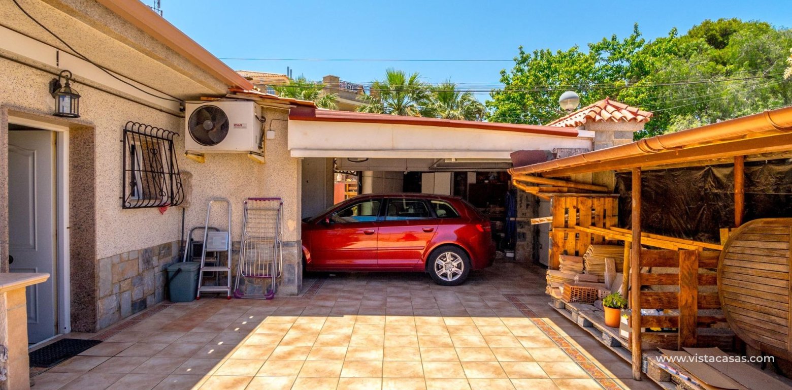 Resale - Villa - Cabo Roig