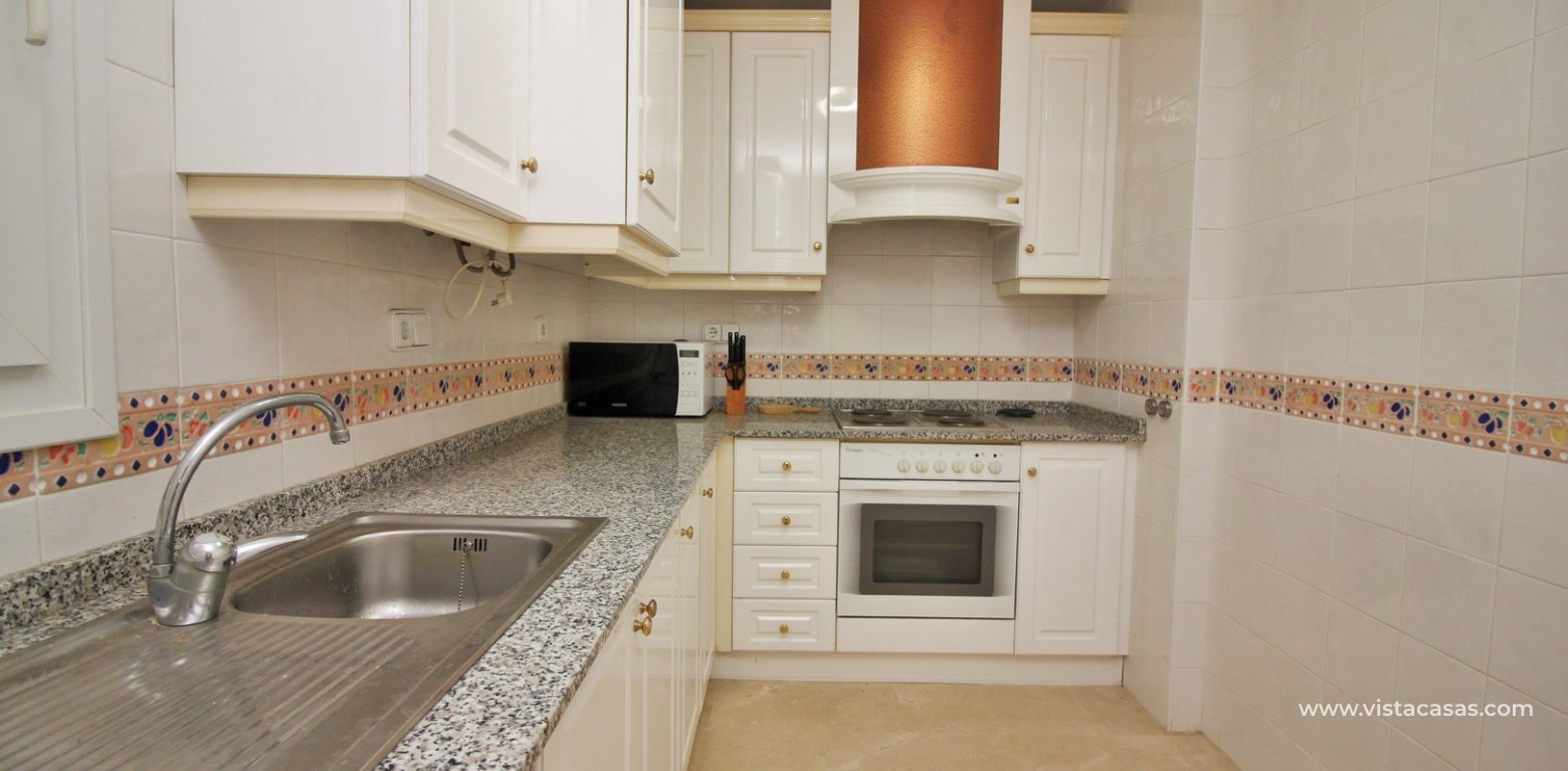 Ground floor apartment with for sale Las Violetas Villamartin kitchen 3