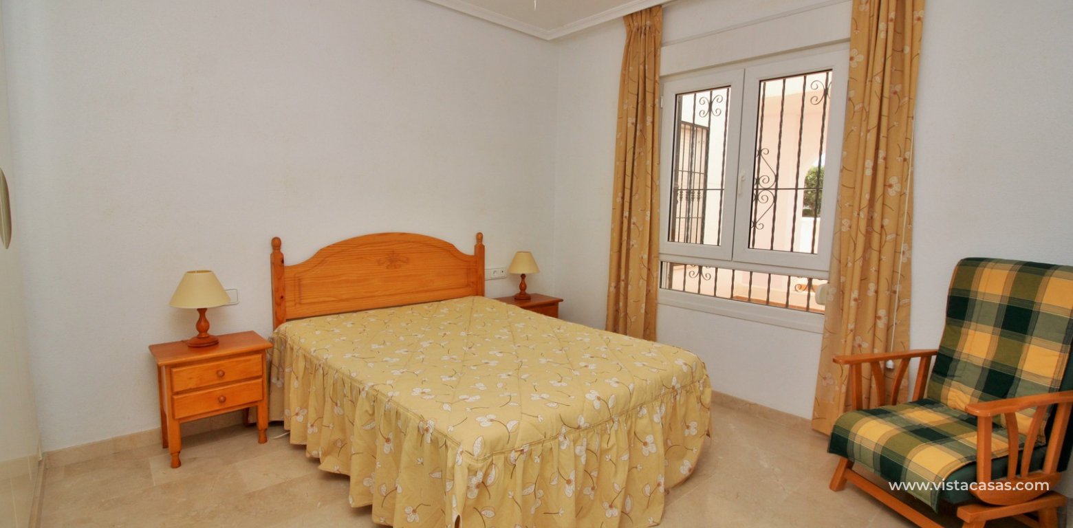 Ground floor apartment with for sale Las Violetas Villamartin master bedroom