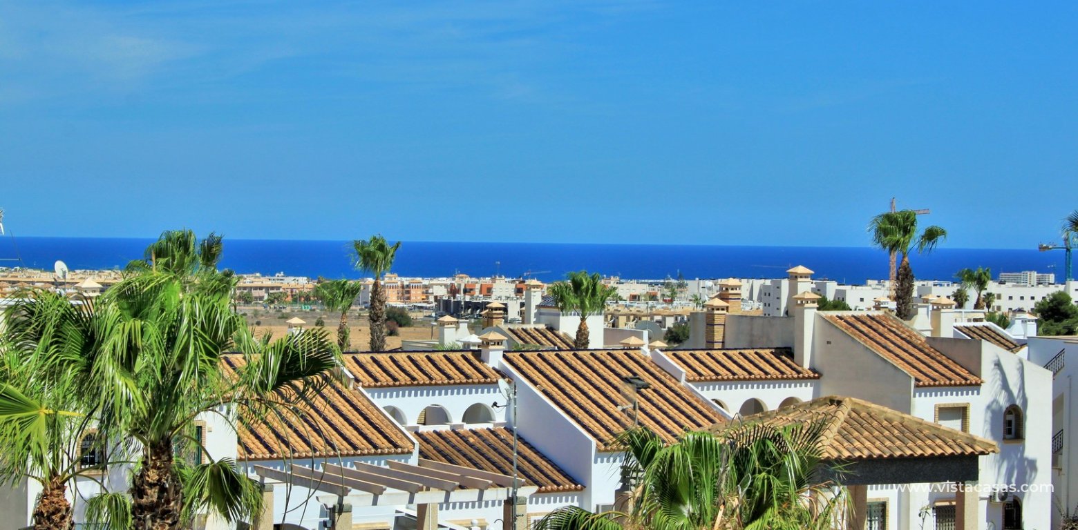 Ground floor apartment with for sale Las Violetas Villamartin views of the sea