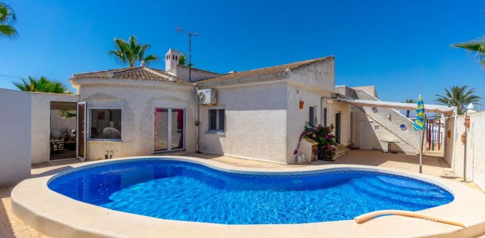 Sale - Villa - Torrevieja - La Siesta