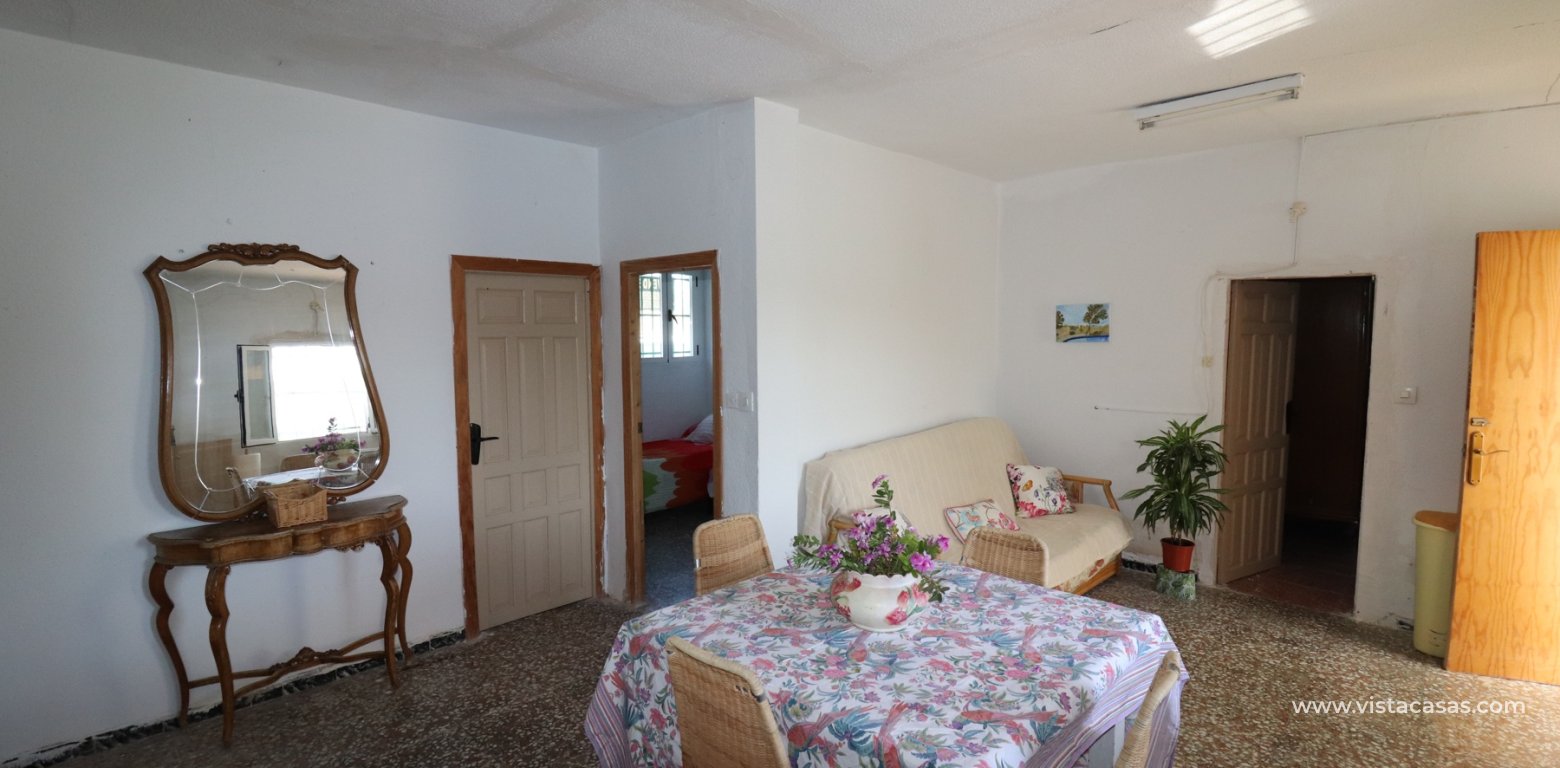 Resale - Villa - Albatera