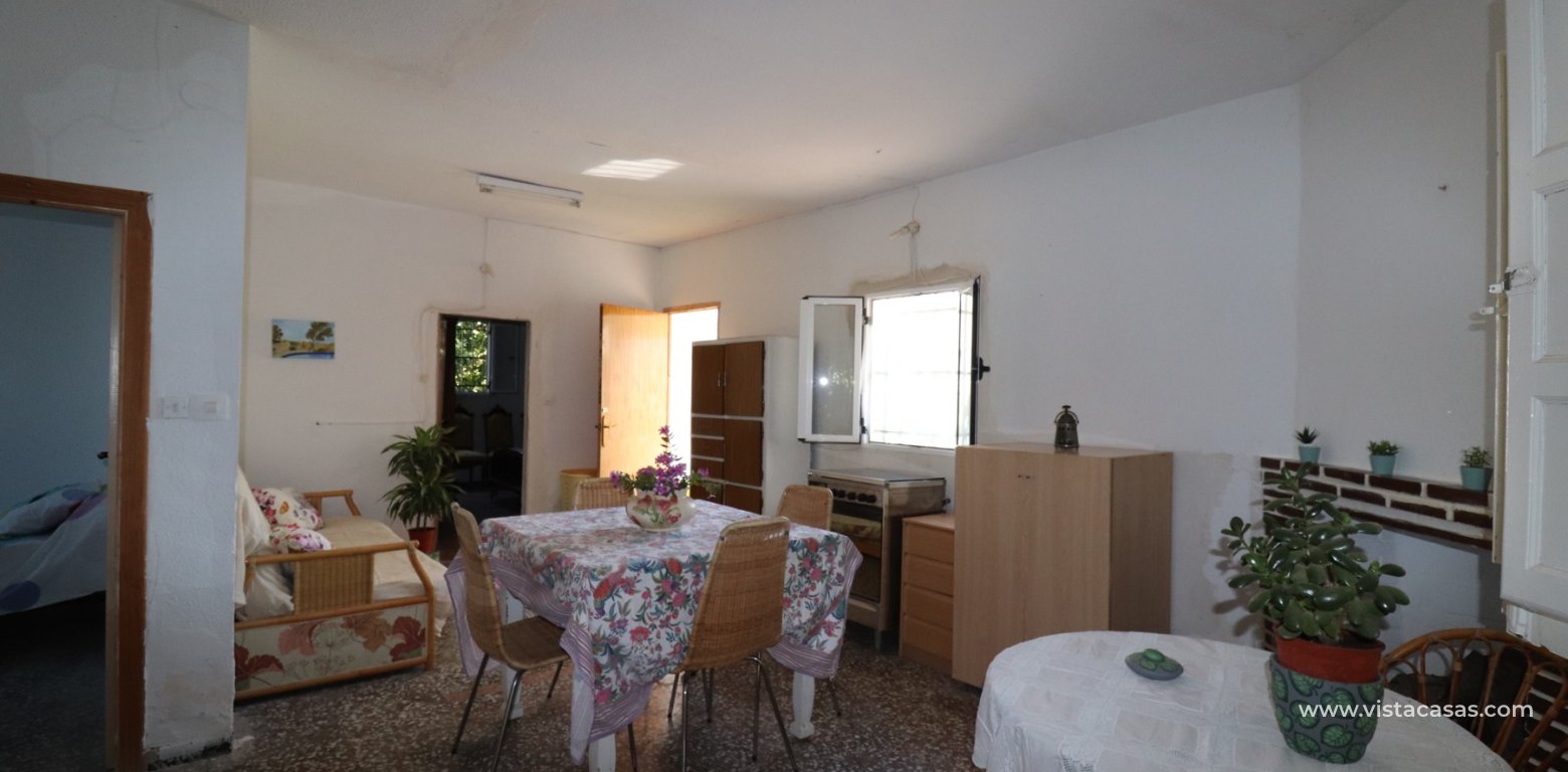 Resale - Villa - Albatera