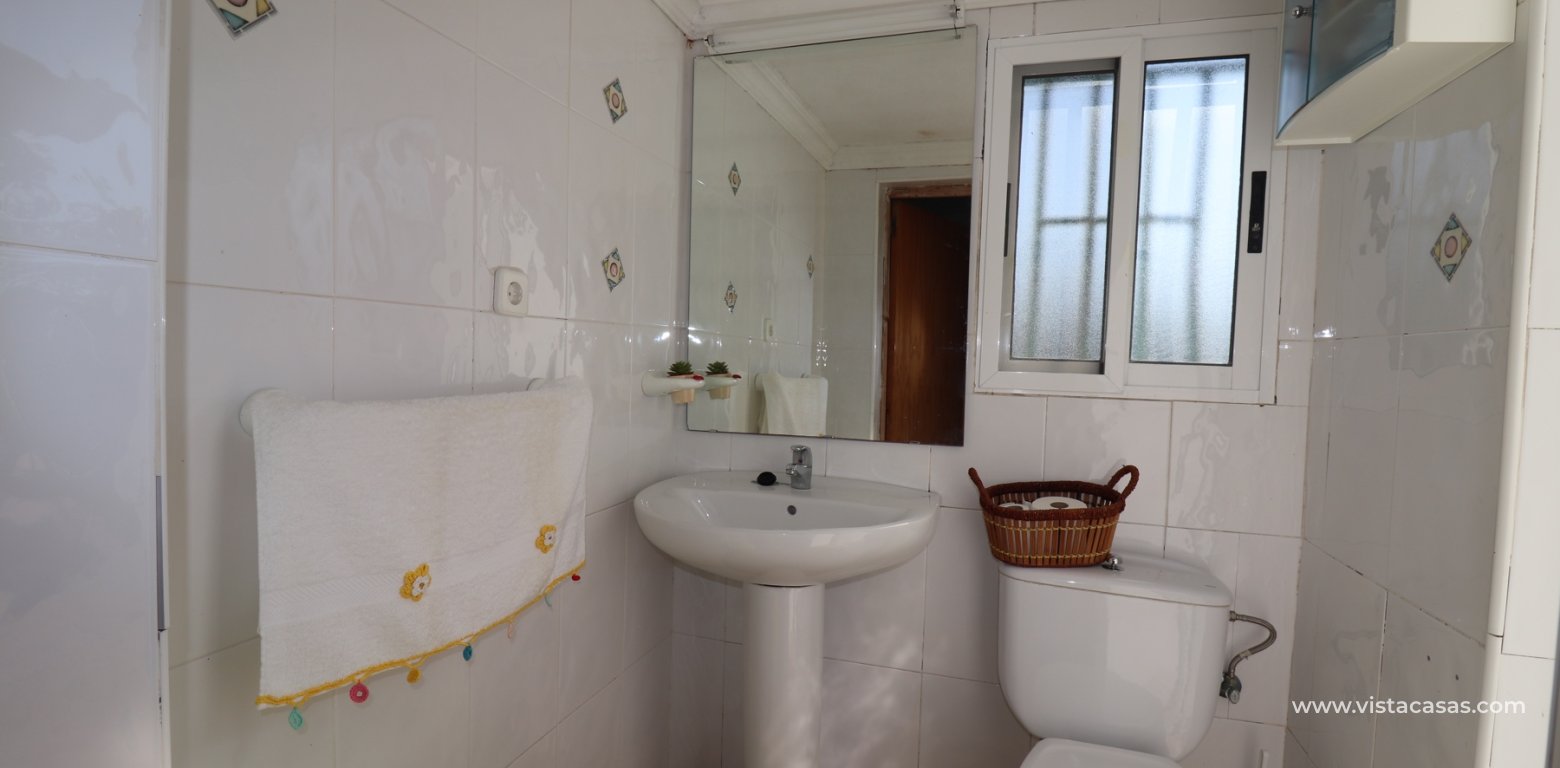 Resale - Villa - Albatera