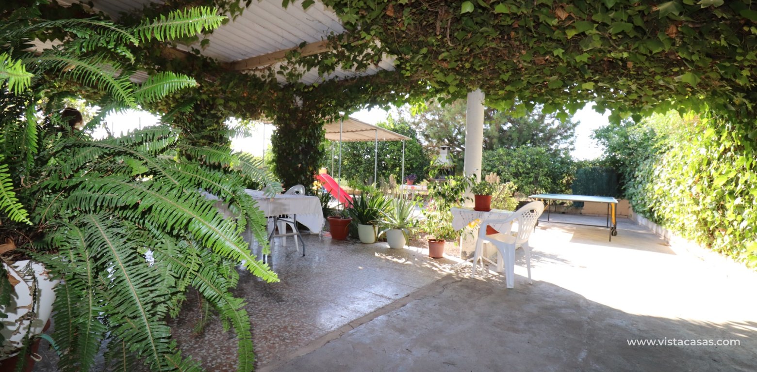 Resale - Villa - Albatera