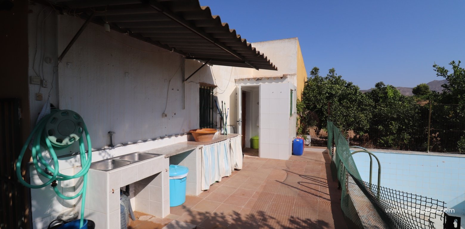 Resale - Villa - Albatera