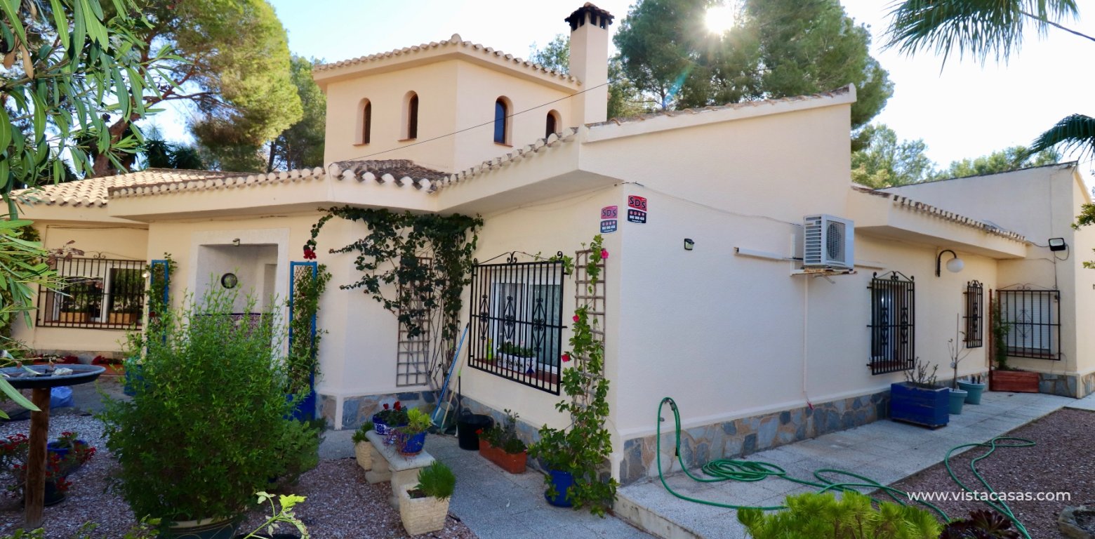 Resale - Villa - Algorfa