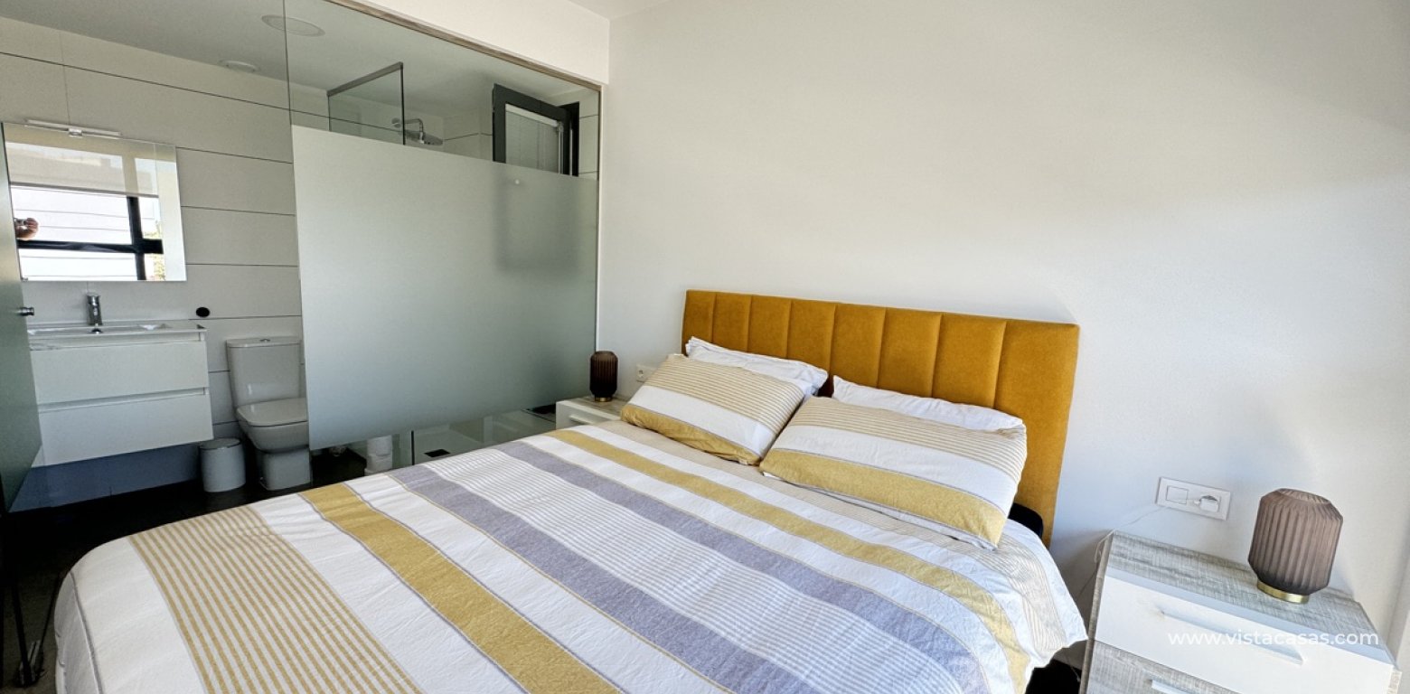 Resale - Apartment - Villamartin