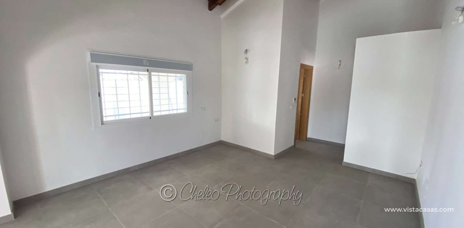 Venta - Chalet - Catral