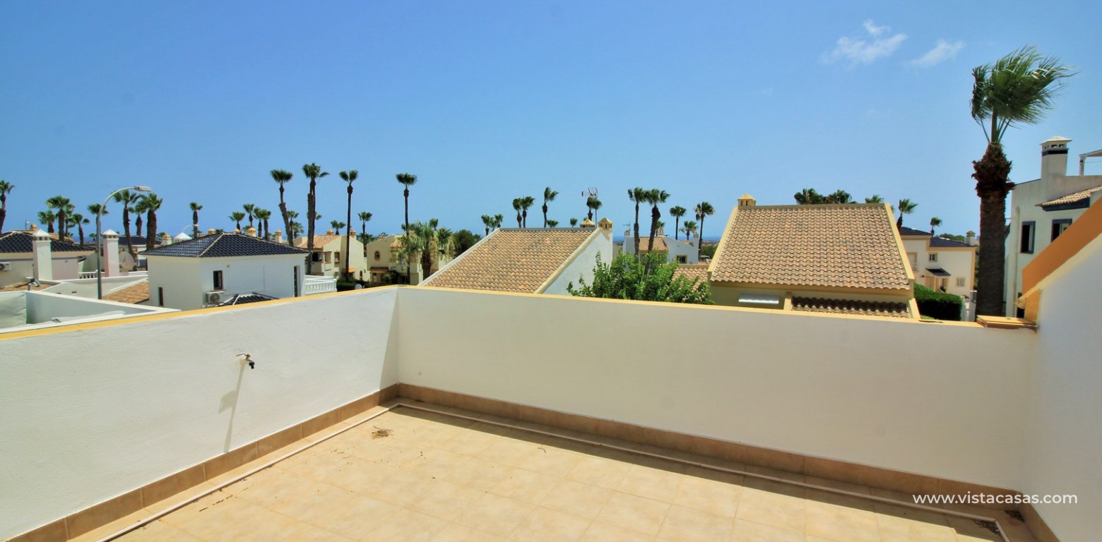 Renovated detached villa for sale Rioja I Los Dolses balcony