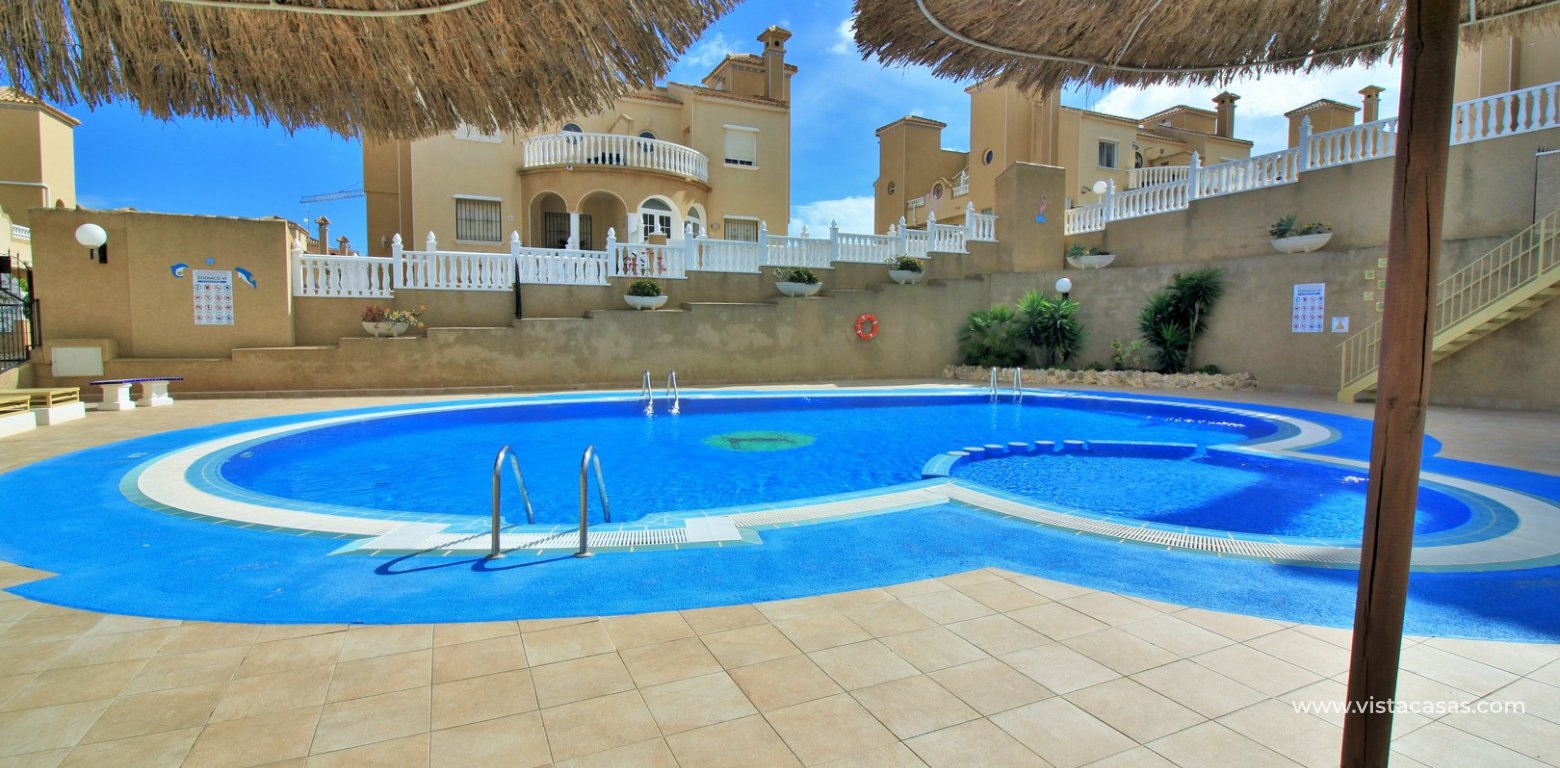 3 bedroom Zodiaco quad for sale Villamartin Zodiaco 6 pool