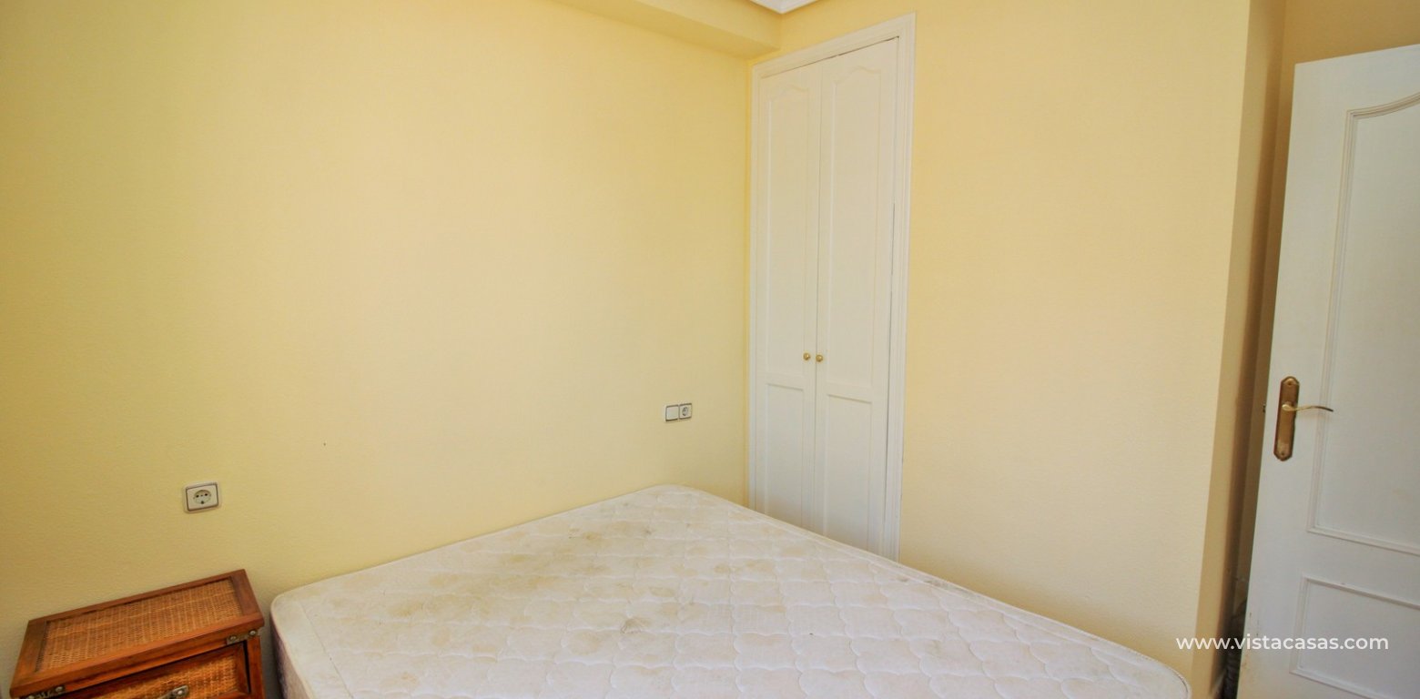 3 bedroom Zodiaco quad for sale Villamartin Zodiaco 6 downstairs bedroom fitted wardrobes