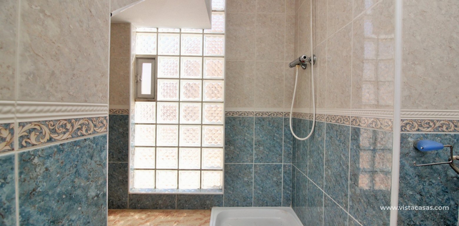 3 bedroom Zodiaco quad for sale Villamartin Zodiaco 6 downstairs bathroom shower