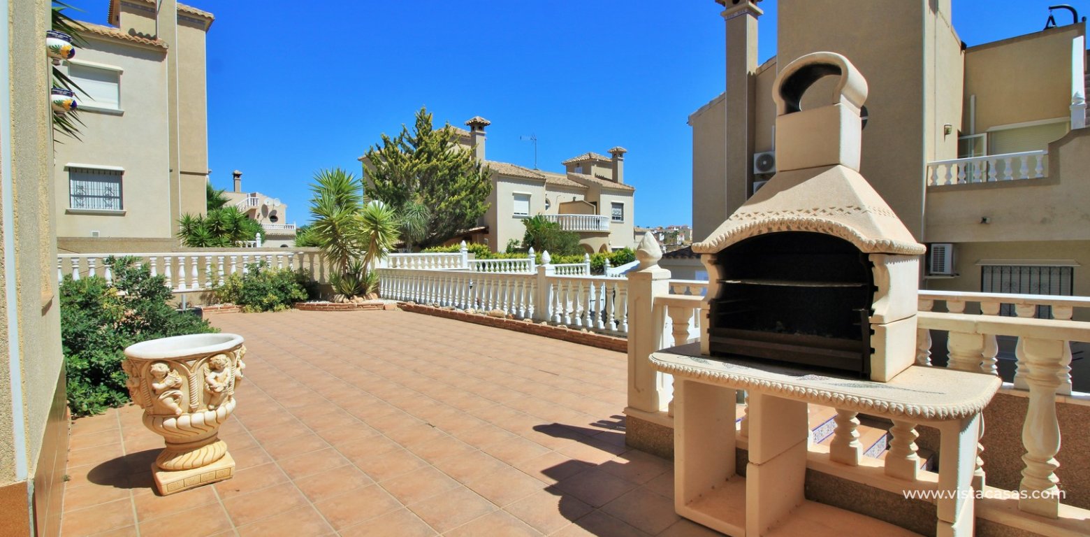 3 bedroom Zodiaco quad for sale Villamartin Zodiaco 6 bbq