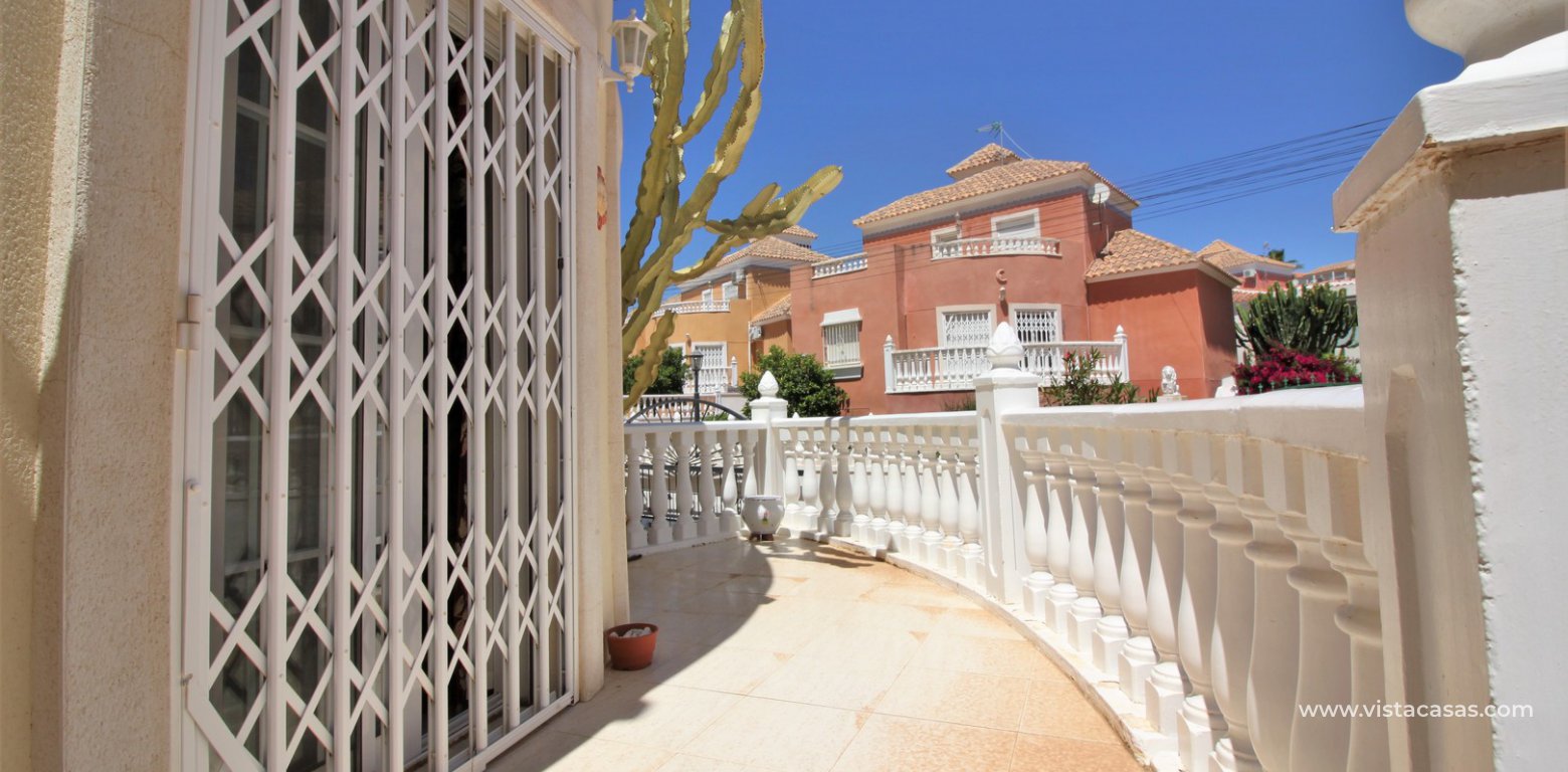 Property for sale in Villamartin raised terrace 2