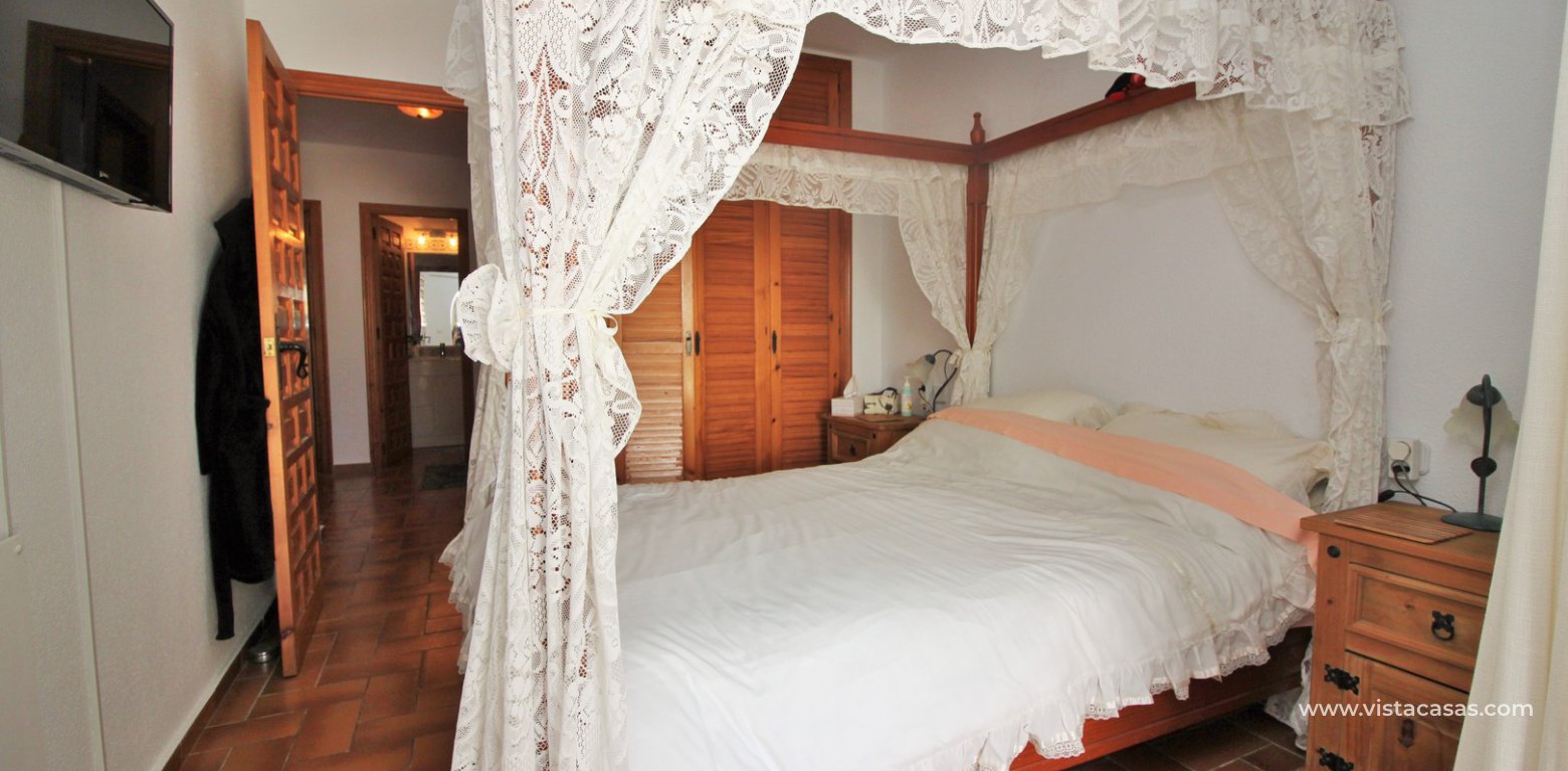 Property for sale in Villamartin master bedroom 2