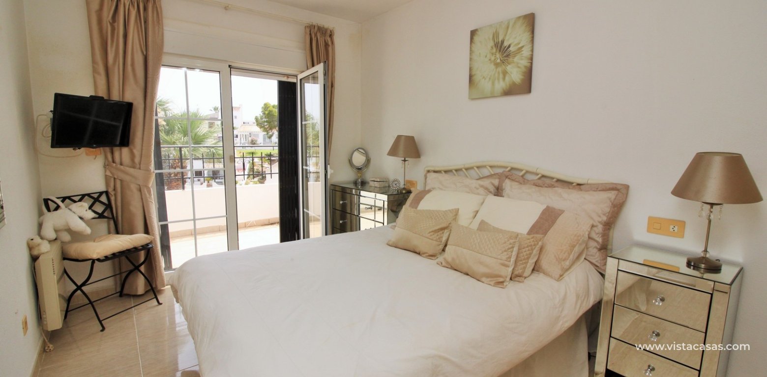 Sofia townhouse for sale Verdemar 3 Villamartin master bedroom