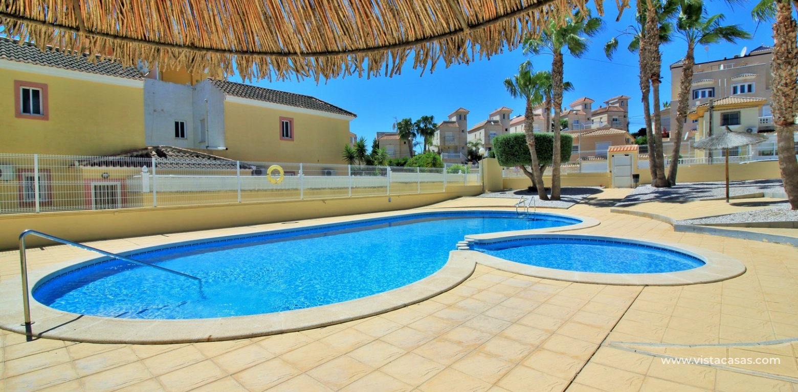 Resale - Apartment - Villamartin