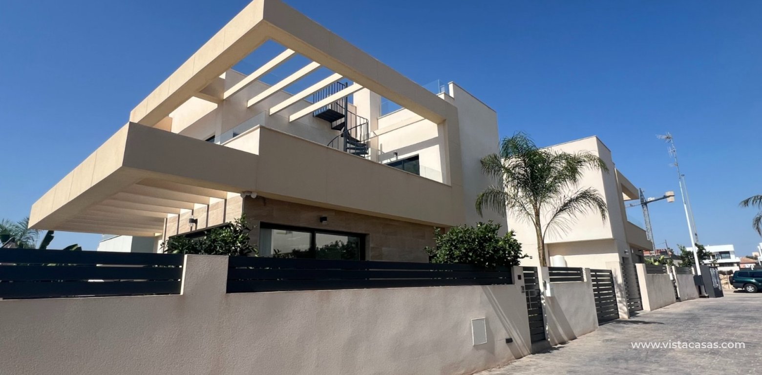 Resale - Villa - Los Montesinos