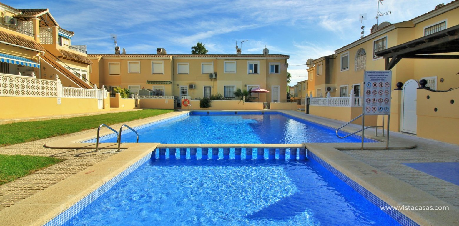 South facing townhouse for sale Villamartin Lomas del Golf pool