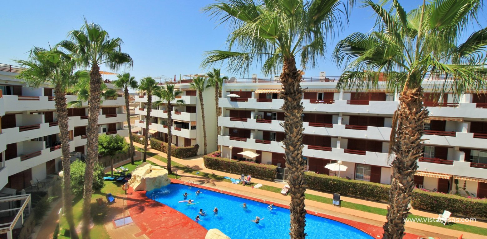 Penthouse apartment for sale El Rincon Playa Flamenca overlooking the pool