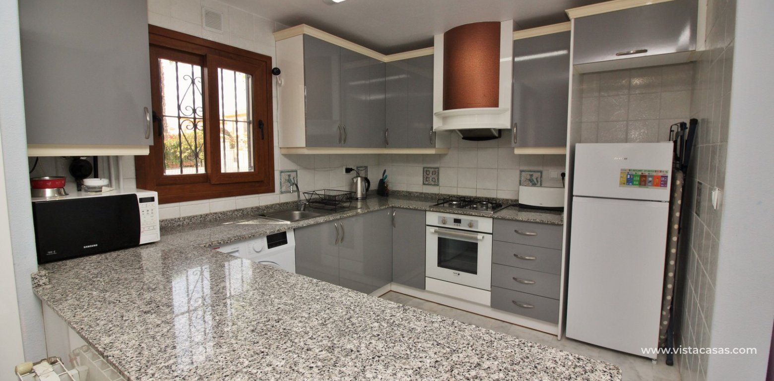 Ground floor apartment for sale M7 Pau 8 Villamartin open kitchen