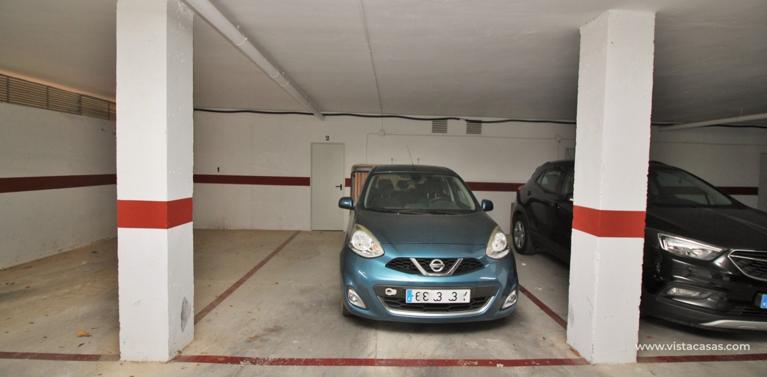 Ground floor apartment for sale M7 Pau 8 Villamartin underground parking and storage