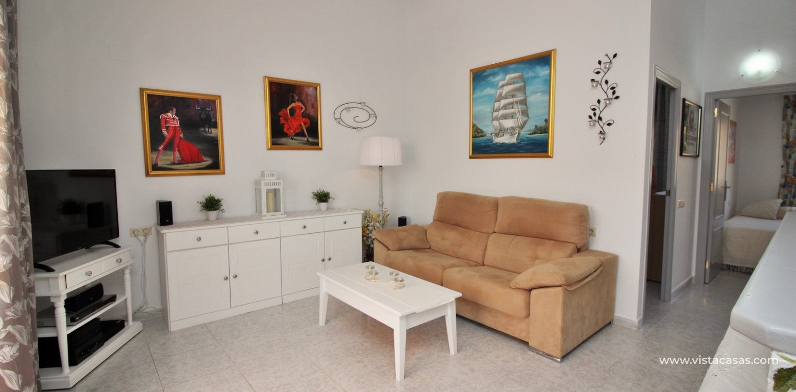 Top floor apartment for sale in Lomas del Golf Villamartin lounge 2