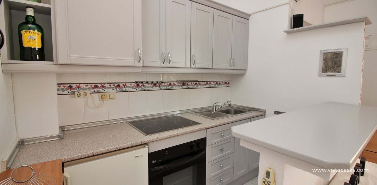 Top floor apartment for sale in Lomas del Golf Villamartin kitchen