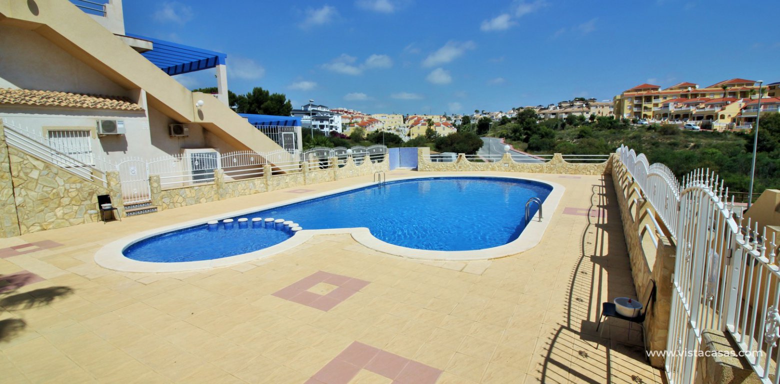 Property for sale in Villamartin communal pool 2