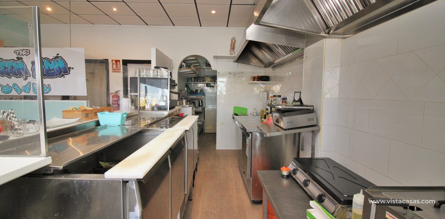 Traspaso for sale La Fuente commercial centre bar kitchen