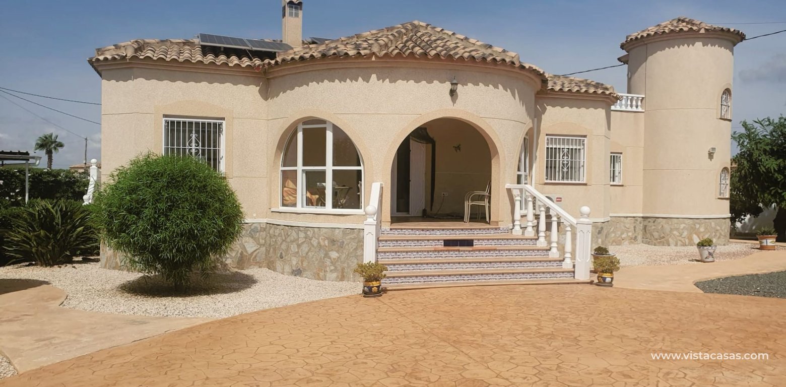 Resale - Villa - Catral