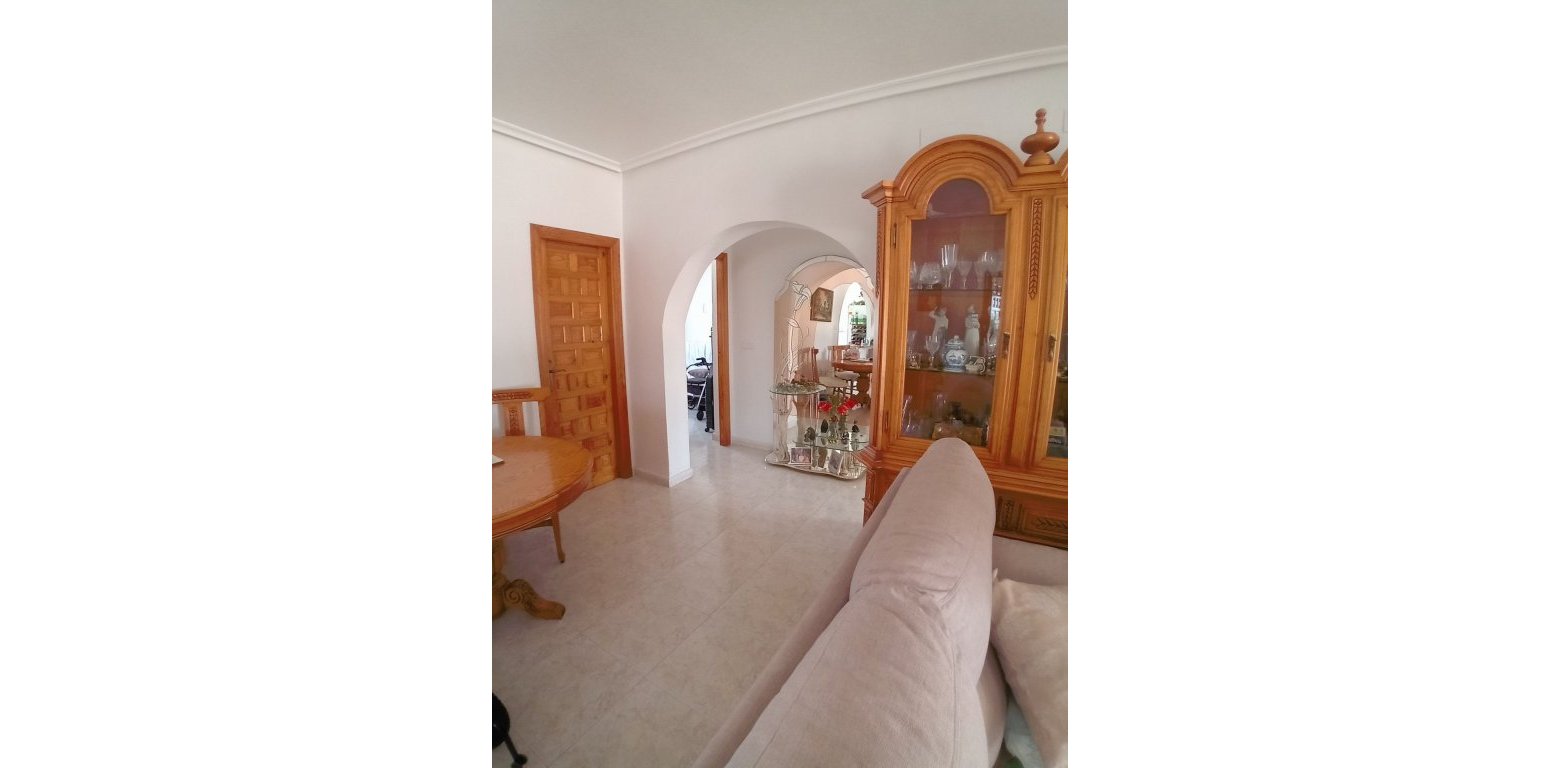 Resale - Villa - Catral